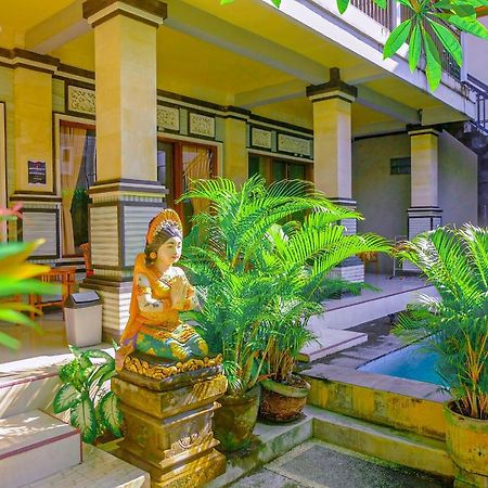 Adi Homestay Canggu Extérieur photo