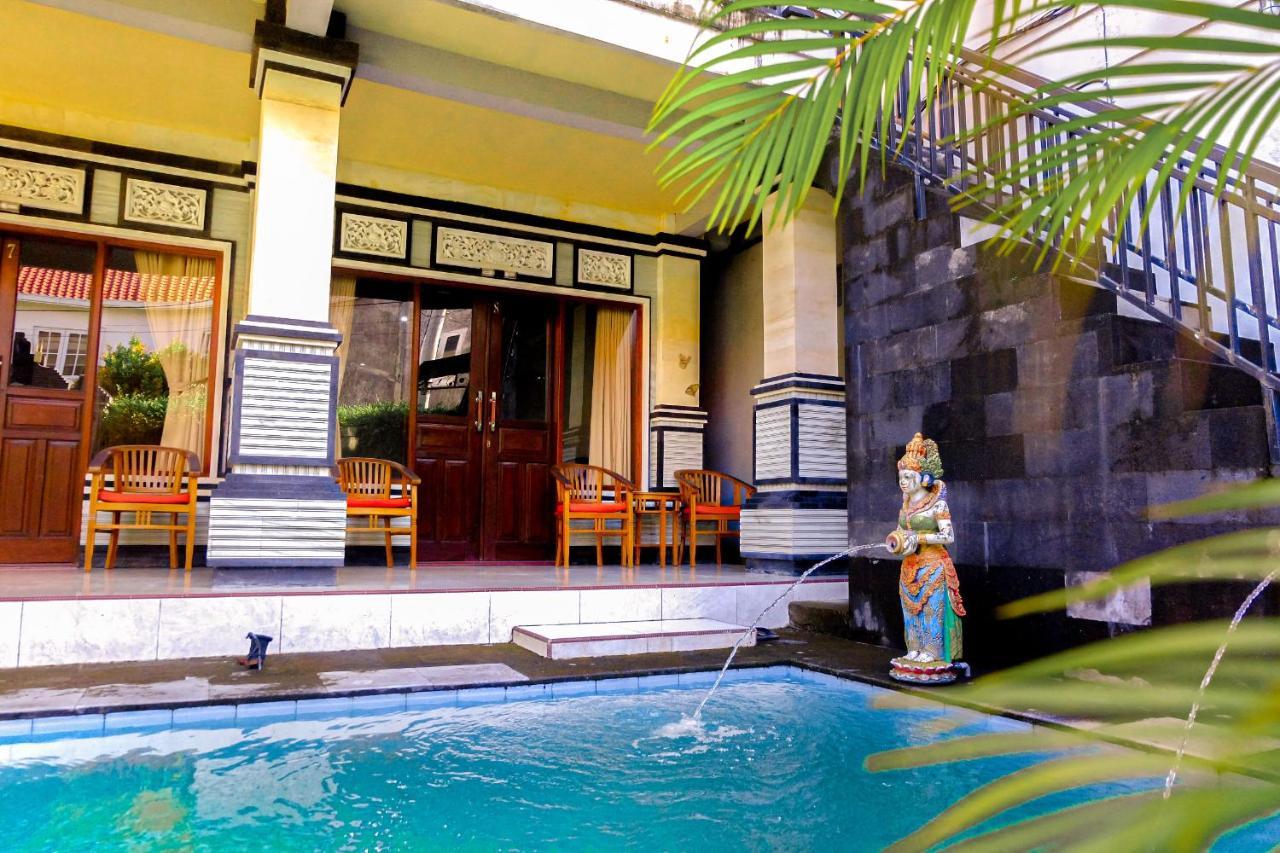 Adi Homestay Canggu Extérieur photo