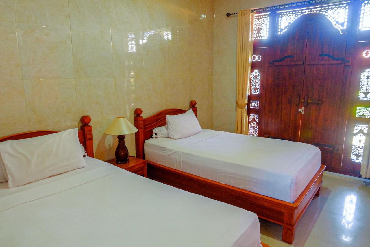 Adi Homestay Canggu Extérieur photo