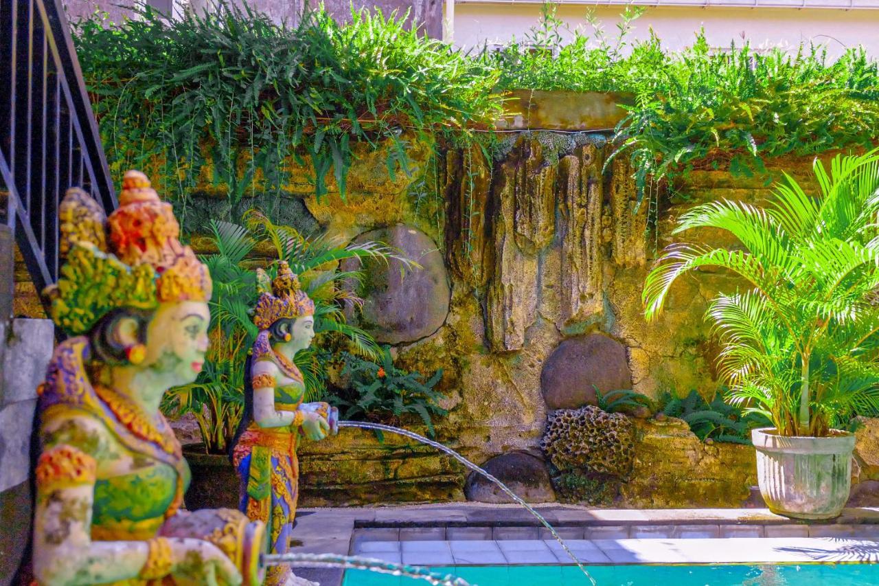 Adi Homestay Canggu Extérieur photo