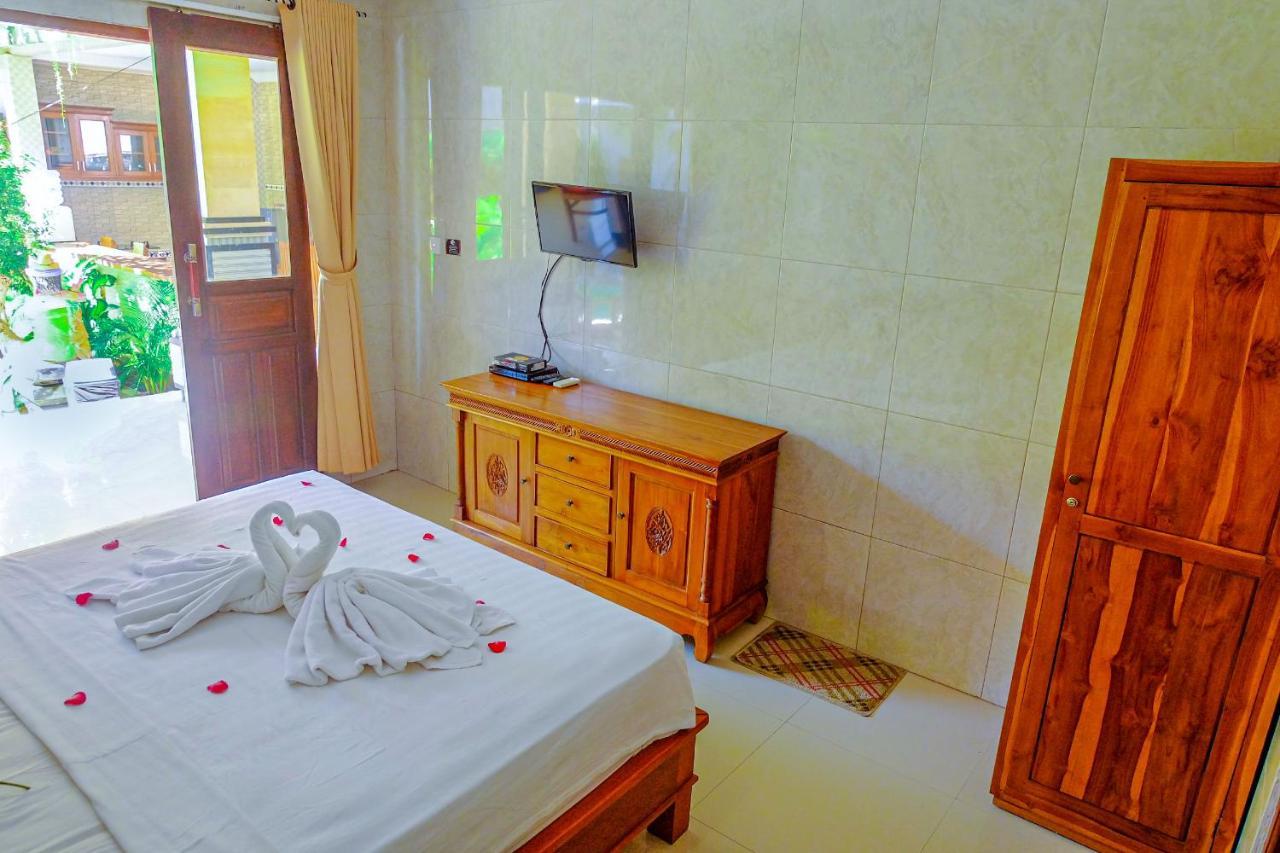Adi Homestay Canggu Extérieur photo