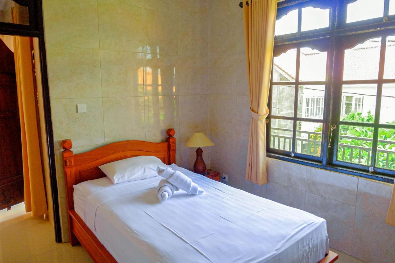 Adi Homestay Canggu Extérieur photo