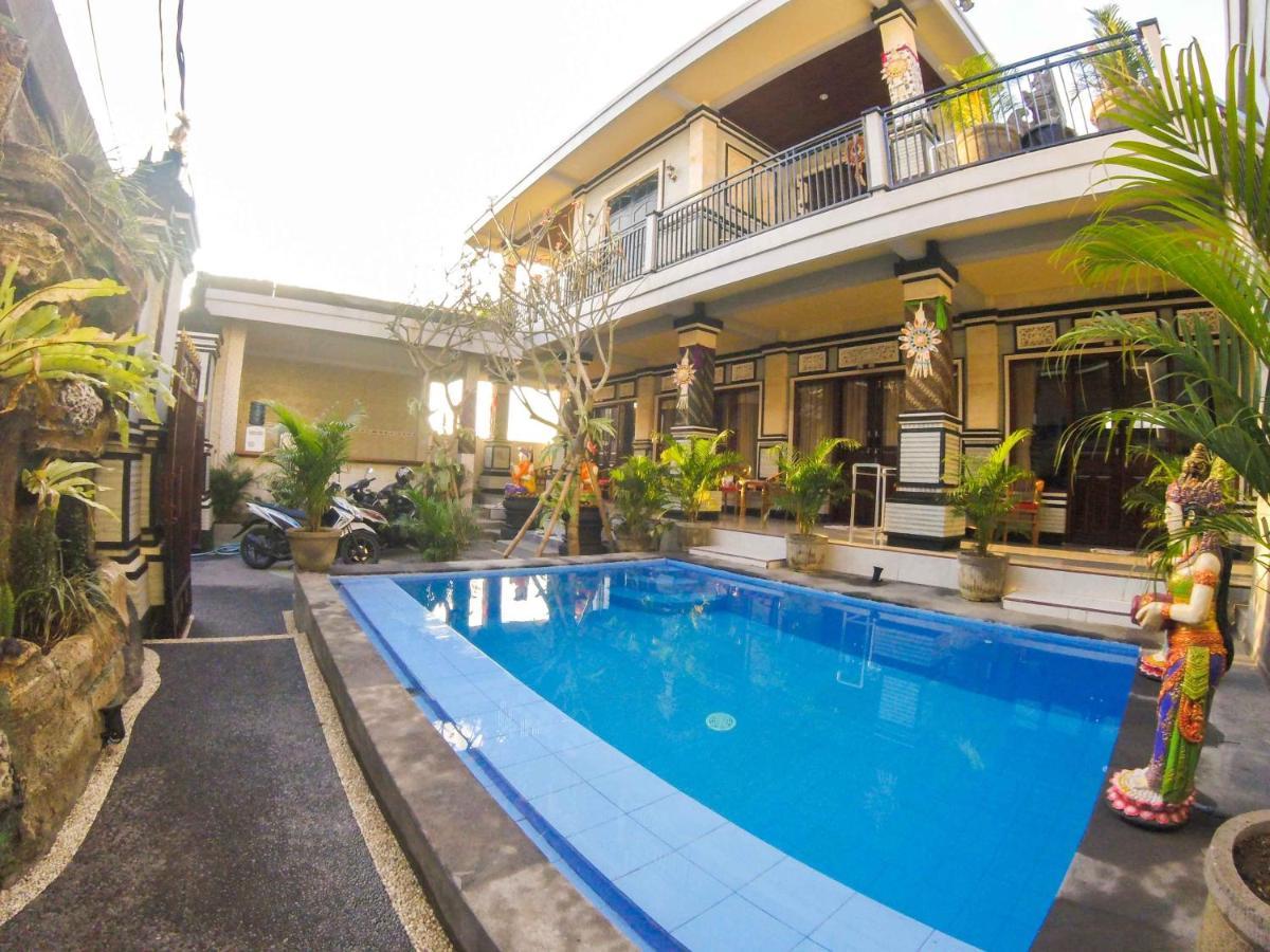 Adi Homestay Canggu Extérieur photo